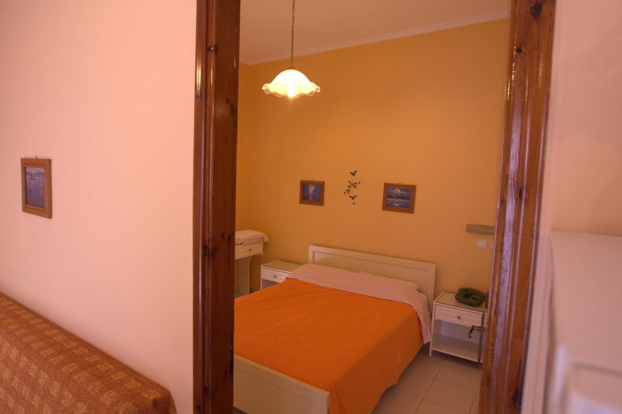 Angela Studios Karfas Habitación foto