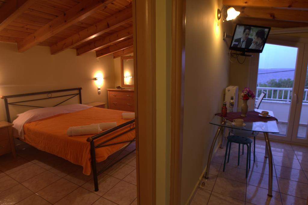 Angela Studios Karfas Habitación foto